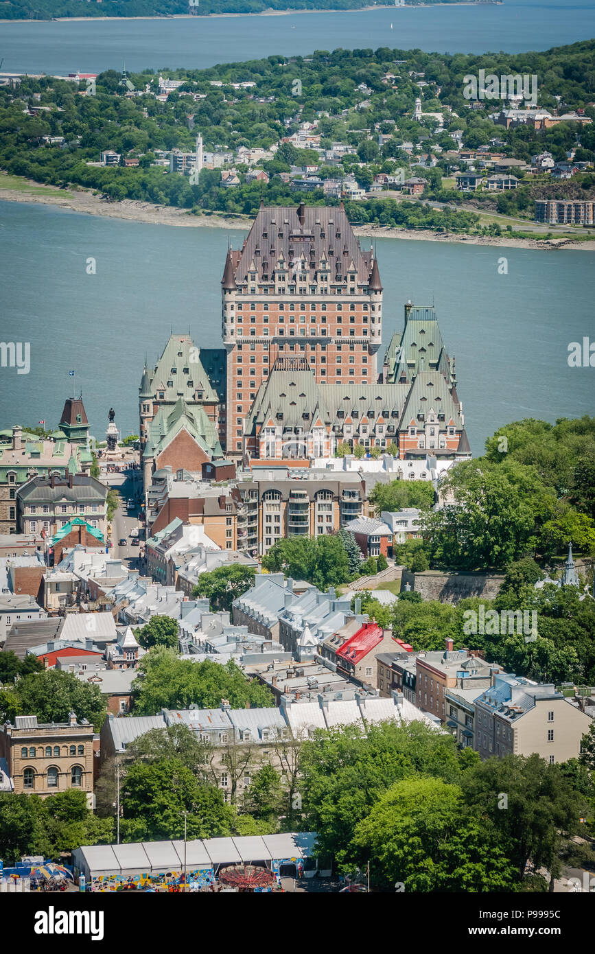 Una prospettiva aerea della città di Québec in Canada durante il giorno in estate Foto Stock