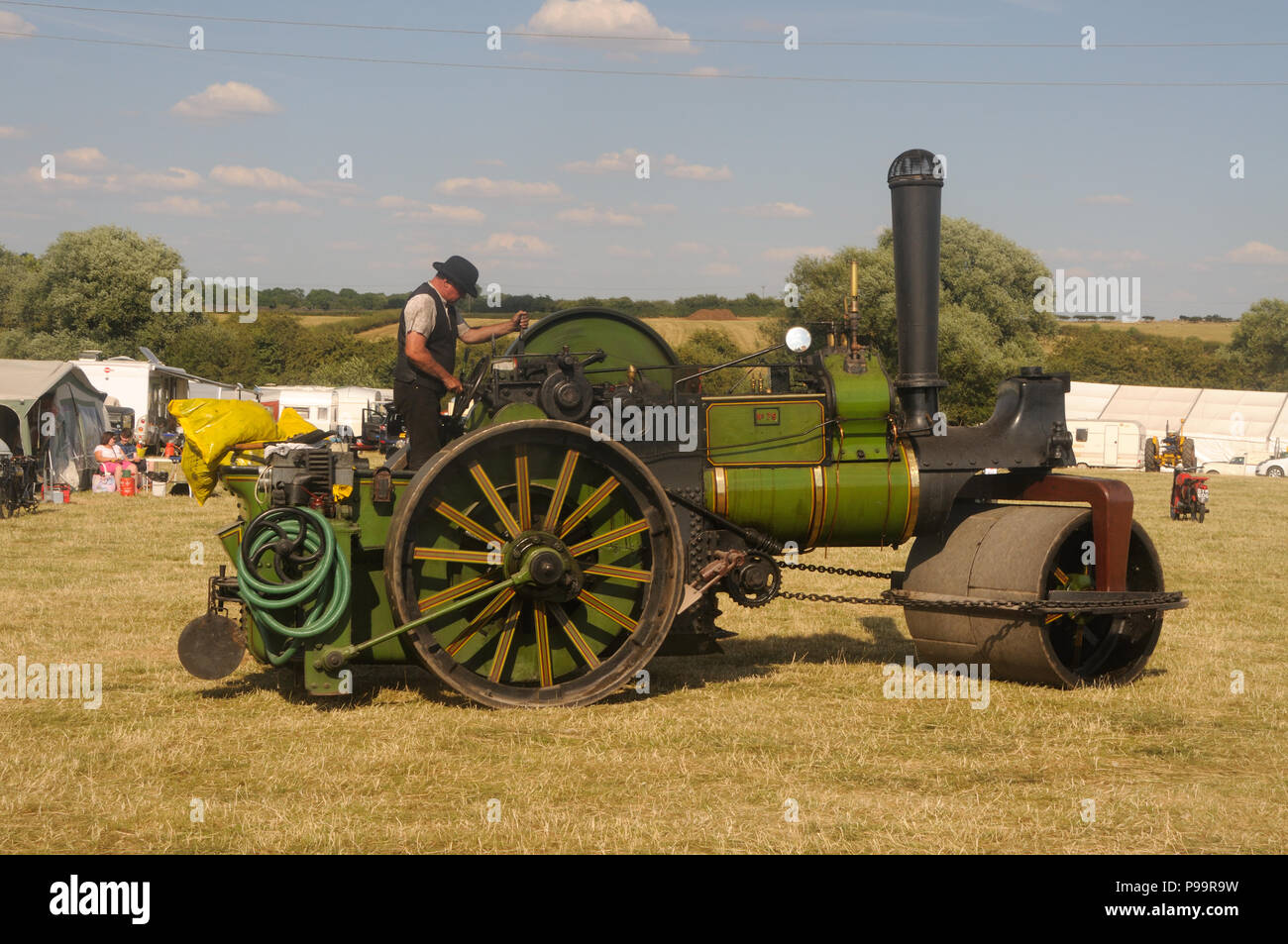 1894 Aveling & Porter rullo vapore 3319 al 2018 Rempstone vapore & Country Fair, Turnpost Farm, Wymeswold, Leicestershire, Inghilterra Foto Stock