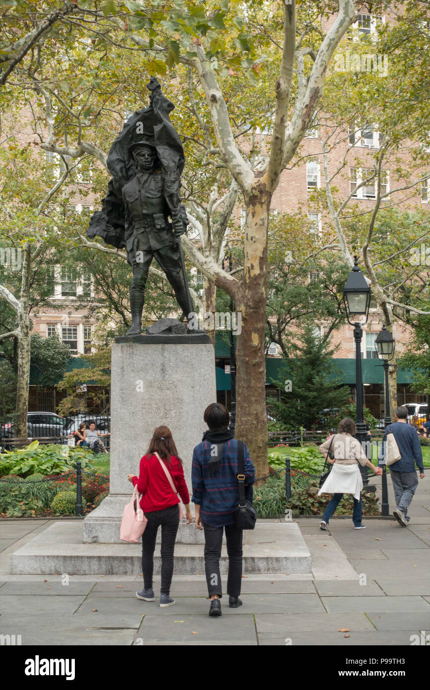 Doughboy statua in Abingdon Square Park di New York City Foto Stock