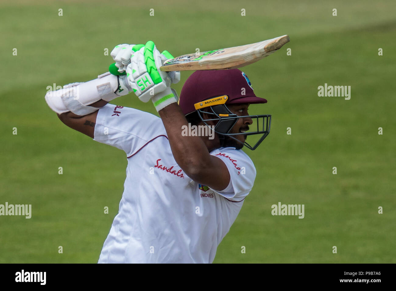 Londra, UK. 17 Luglio, 2018. Chandrapaul Hemraj batting per West Indies una touring lato contro Surrey al ovale. David Rowe/Alamy Live News Foto Stock