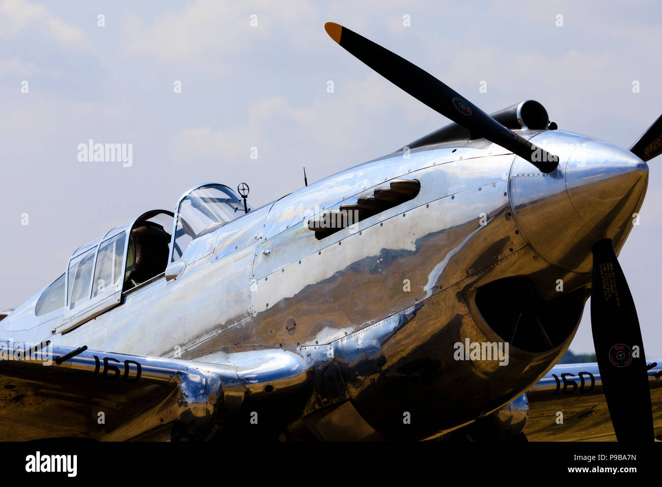 Curtiss Wright P40c Warhawk. Finitura lucida, G-CIIO Foto Stock