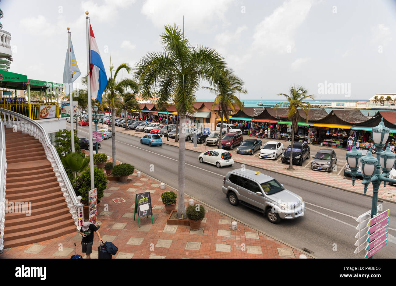 Lloyd G. Smith Boulevard a Oranjestad, Aruba, Caraibi Foto Stock