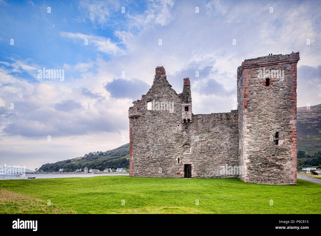 Lochranza castello sull'isola di Arran, North Ayrshire, in Scozia Foto Stock