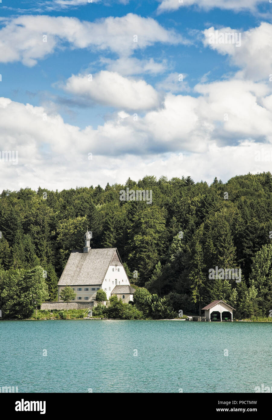 Casa sul Lago Walchensee, Baviera, Germania meridionale, Europa Foto Stock