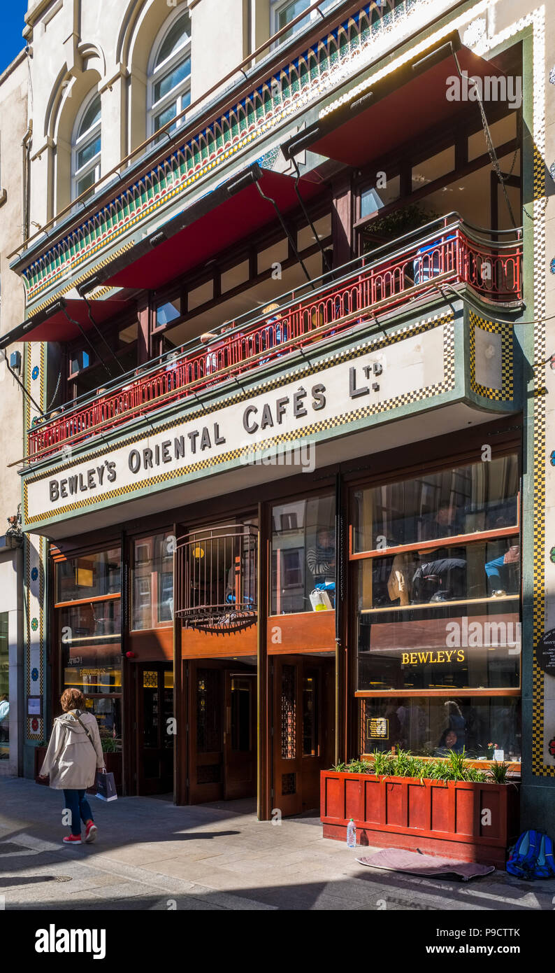 Bewleys cafe su Grafton Street, Dublin, Irlanda, Europa Foto Stock