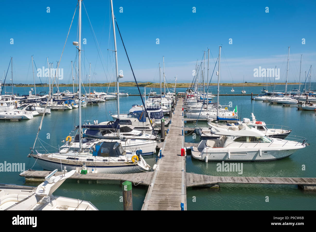 Malahide Marina, Malahide, Dublino, Irlanda, Europa con barche e yacht Foto Stock