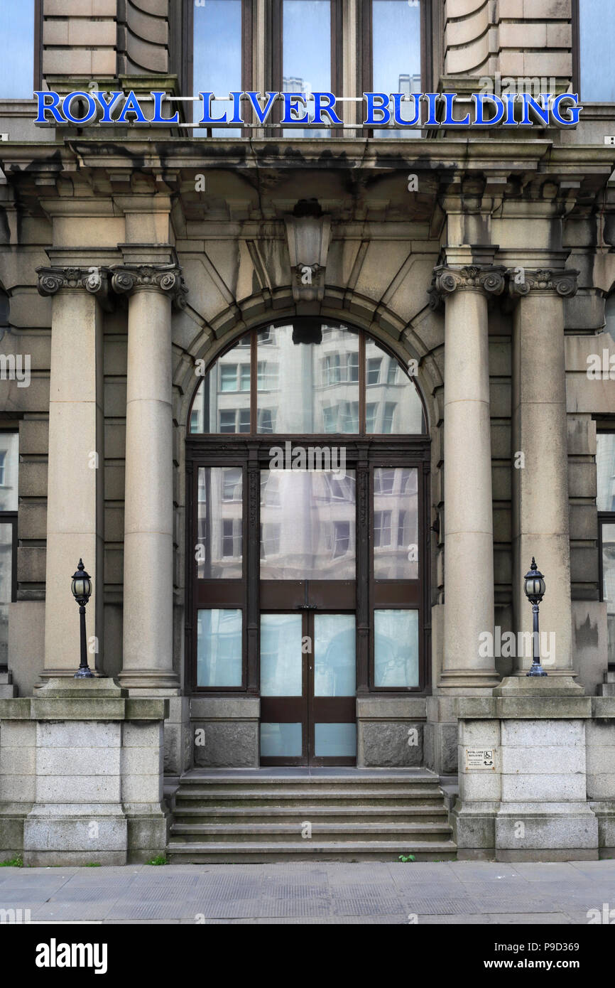 Royal Liver Building, George's Parade, Pier Head, Sito Patrimonio Mondiale dell'UNESCO, Liverpool, Merseyside England, Regno Unito Foto Stock