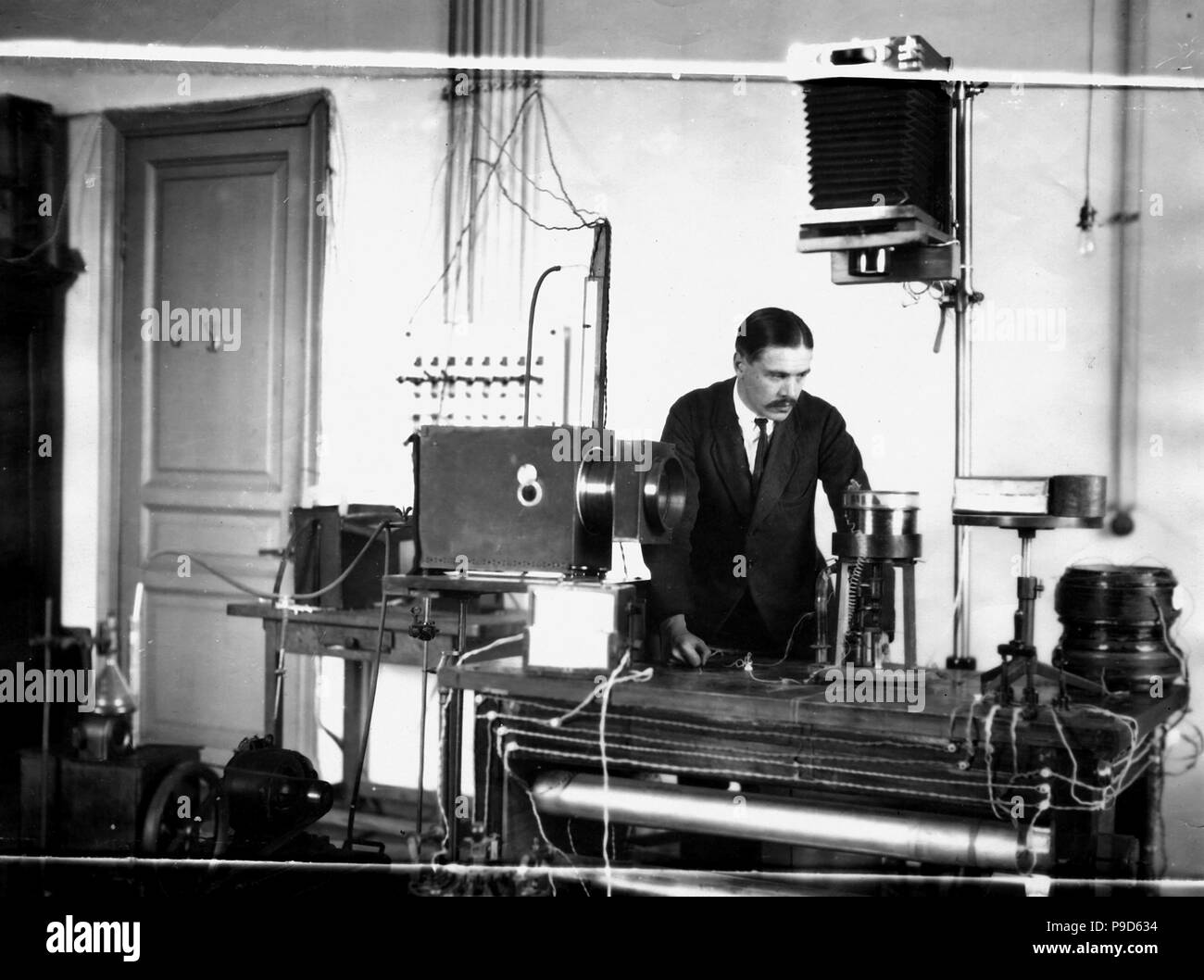 Dmitri Skobeltsyn al momento per la ricerca dell'effetto Compton. Museo: © Il Lebedev Istituto di Fisica (FIAN), Mosca. Foto Stock