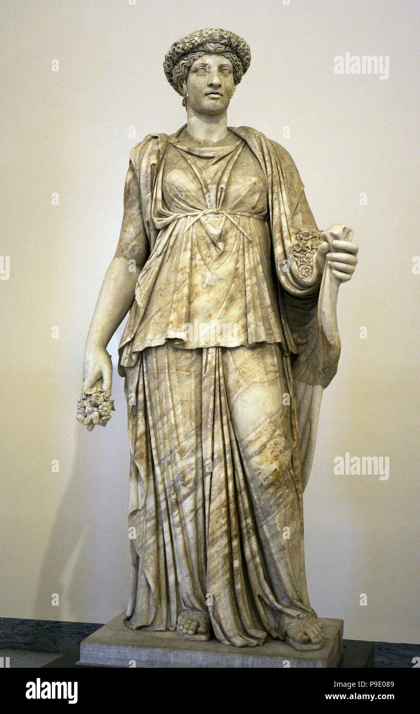 Statua di Pomona (o Flora Minore). Collezione Farnese. Museo Archeologico Nazionale di Napoli. L'Italia. Foto Stock