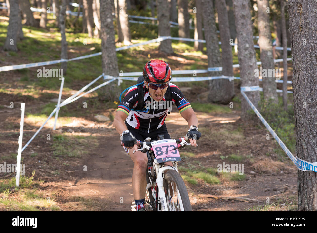 Vallnord, La Massana - Andorra. Il 17 luglio 2018. XCO MOUNTAIN BIKE MASTER WORLD CUP 2018, UCI, Mountain Bike World Cup Masters 2018, Vallnord Andorra. 17/07/2018 Credit: Martin Silva Cosentino / Alamy Live News Foto Stock