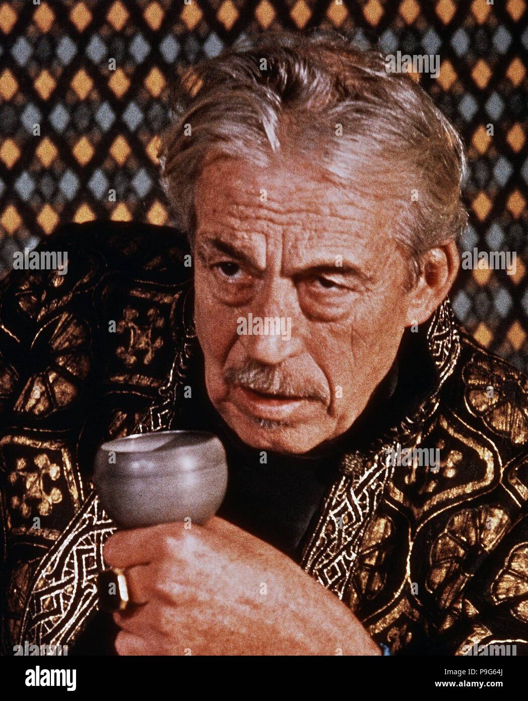 JOHN HUSTON EN LA PELICULA PASEO POR EL AMOR Y LA MUERTE - 1969. Foto Stock