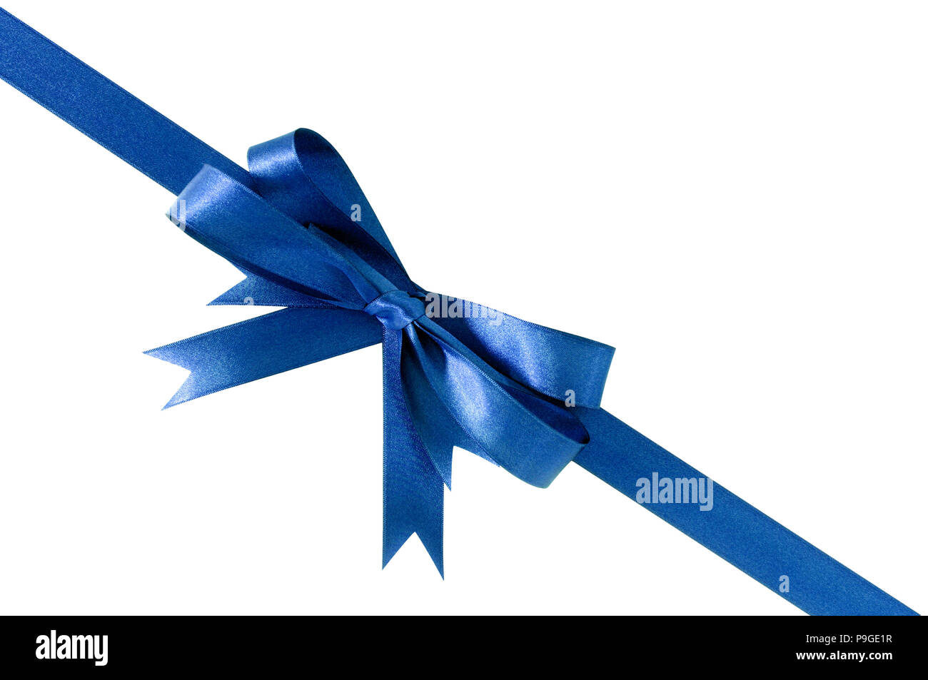 Deep royal blue ribbon regalo angolo di prua diagonal isolato su bianco. Foto Stock