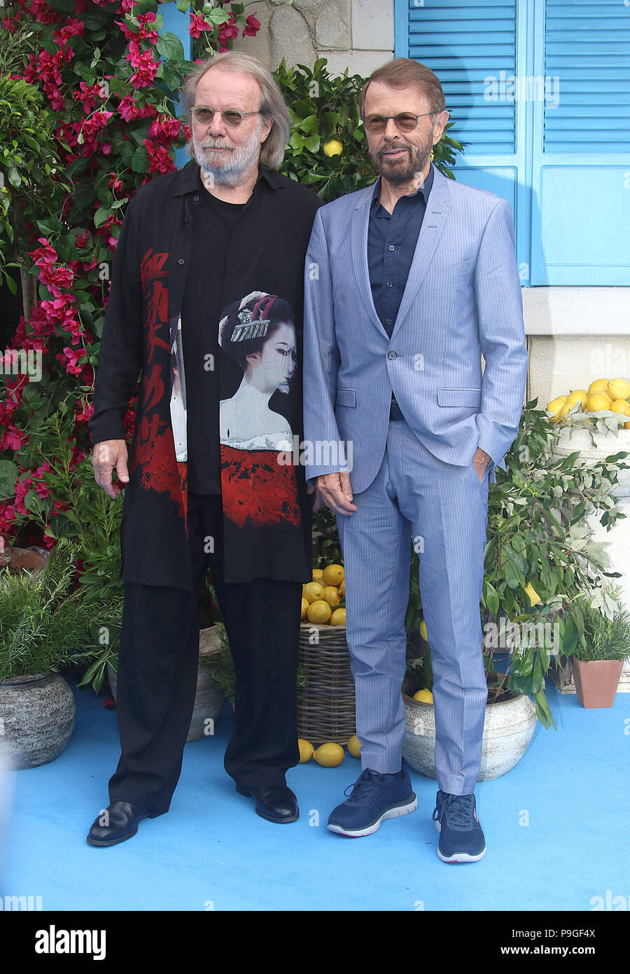 Londra - Luglio 16, 2018: Benny Andersson e Bjorn Ulvaeus frequentare la Mamma Mia! Qui andiamo ancora premiere del film Foto Stock