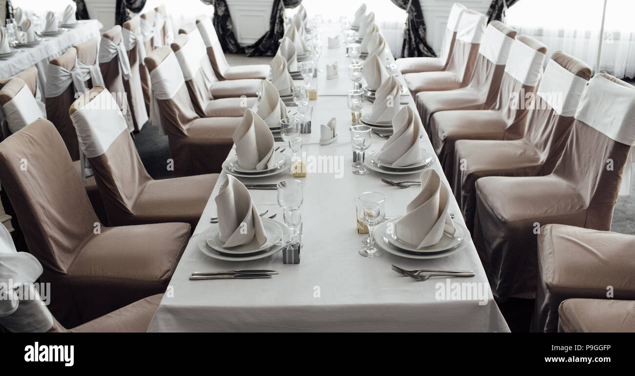 Elegante set table, preparazione di nozze Foto Stock