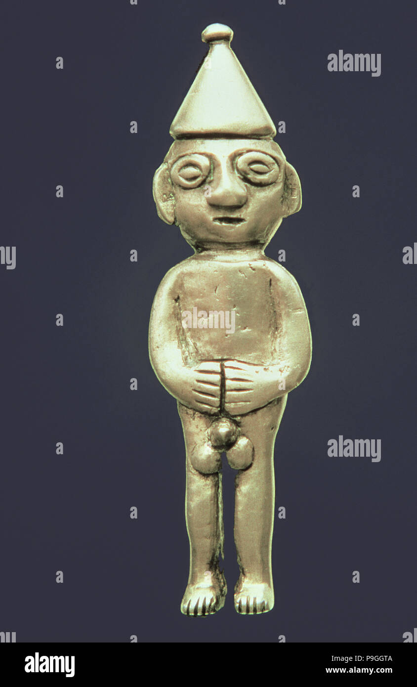 Figura antropomorfa in argento che rappresenta una persona di sesso maschile in piedi con le mani sul b… Foto Stock