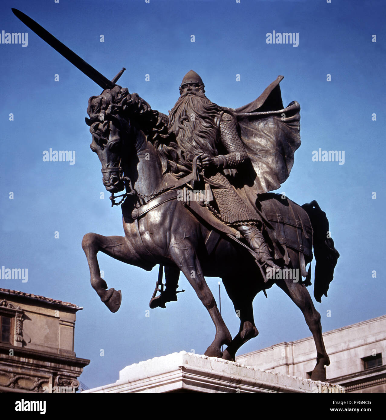 Monumento equestre nella città di Burgos dedicato a Rodrigo Diaz de Vivar, conosciuta come El Cid. (1… Foto Stock