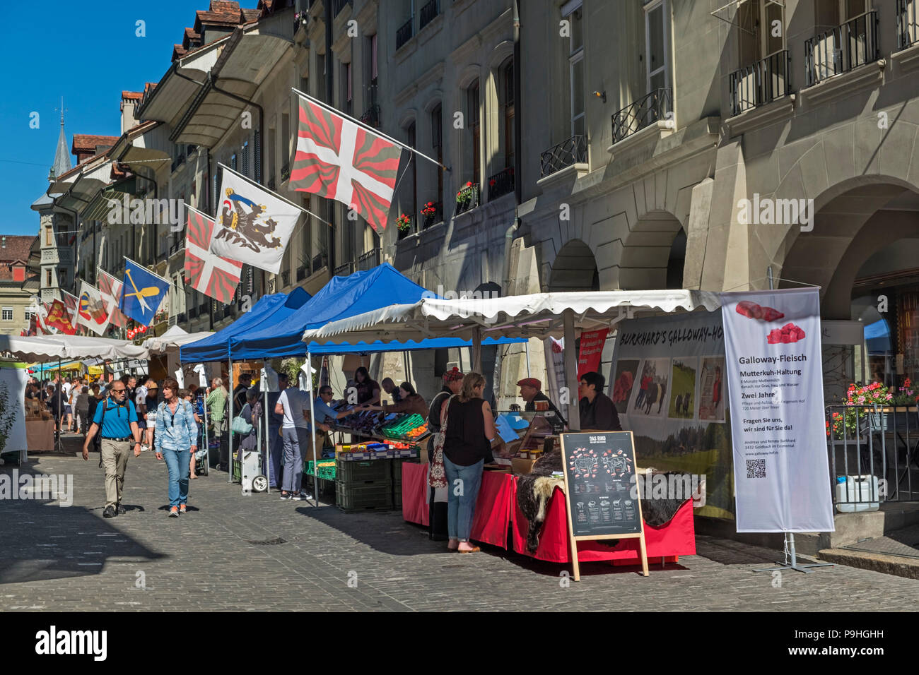 Münstergasse street market città vecchia di Berna Foto Stock