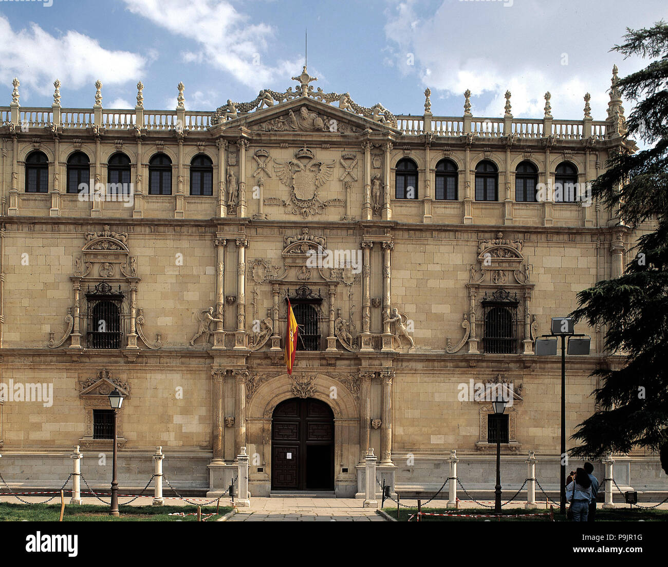 Facciata della Università Complutense di Alcalá de Henares, 1543. Foto Stock