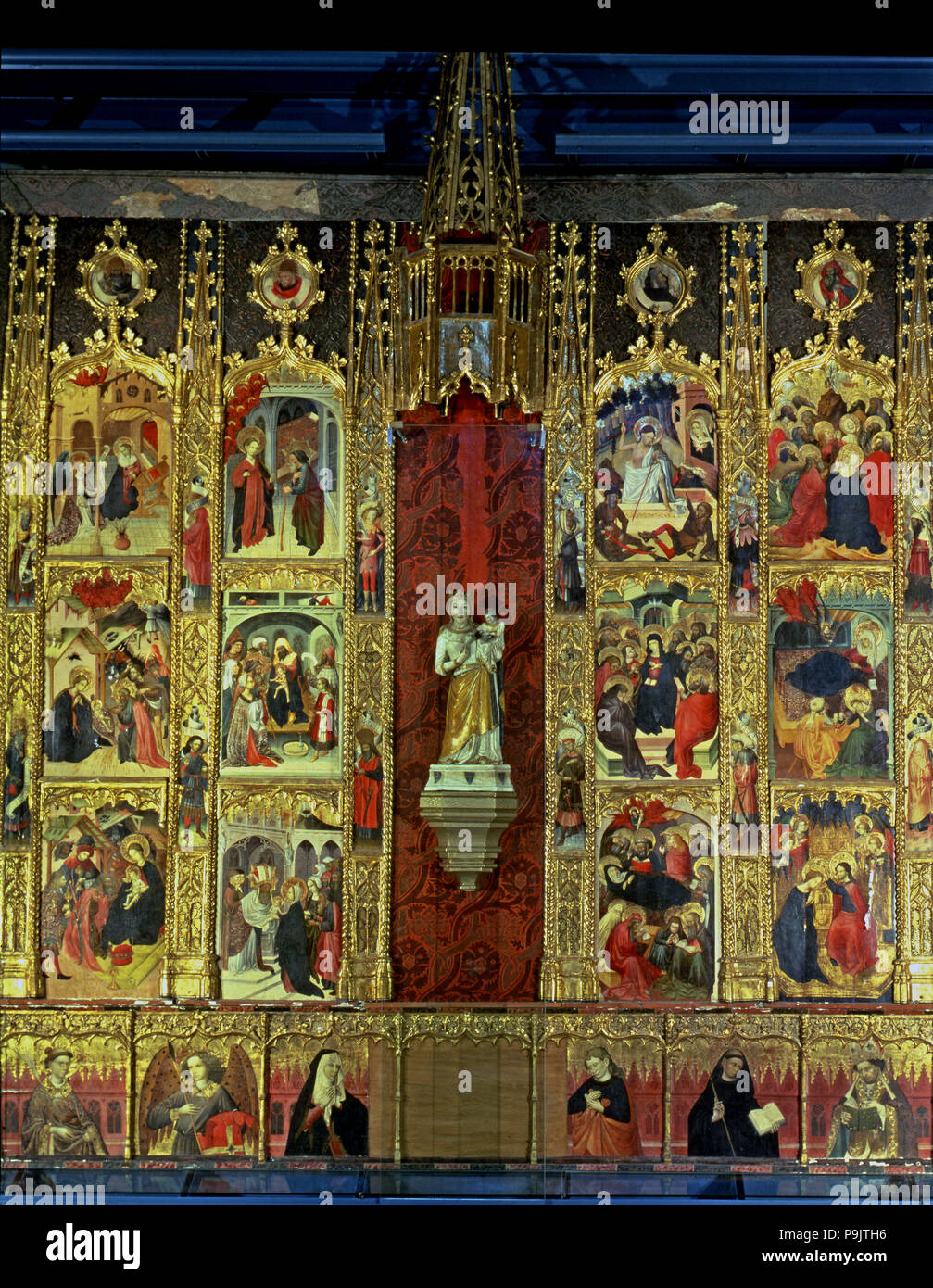 Pala d altare della Vergine di L'Escala, dal monastero di Sant Esteve de Banyoles realizzato tra … Foto Stock