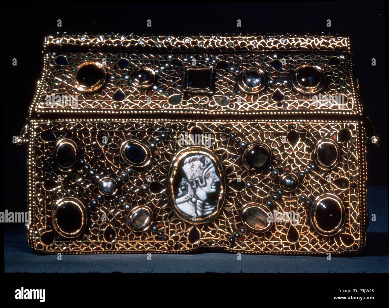 Reliquiario di Teodorico, presumibilmente appartenenti al re ostrogoto Teodorico il Grande, preservare… Foto Stock