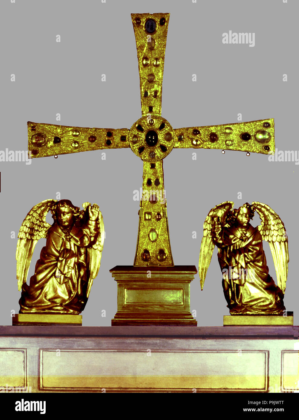 Angeli Cross, anno 808, fa parte del tesoro del duomo conservato nella camera di Santo di Ovie… Foto Stock