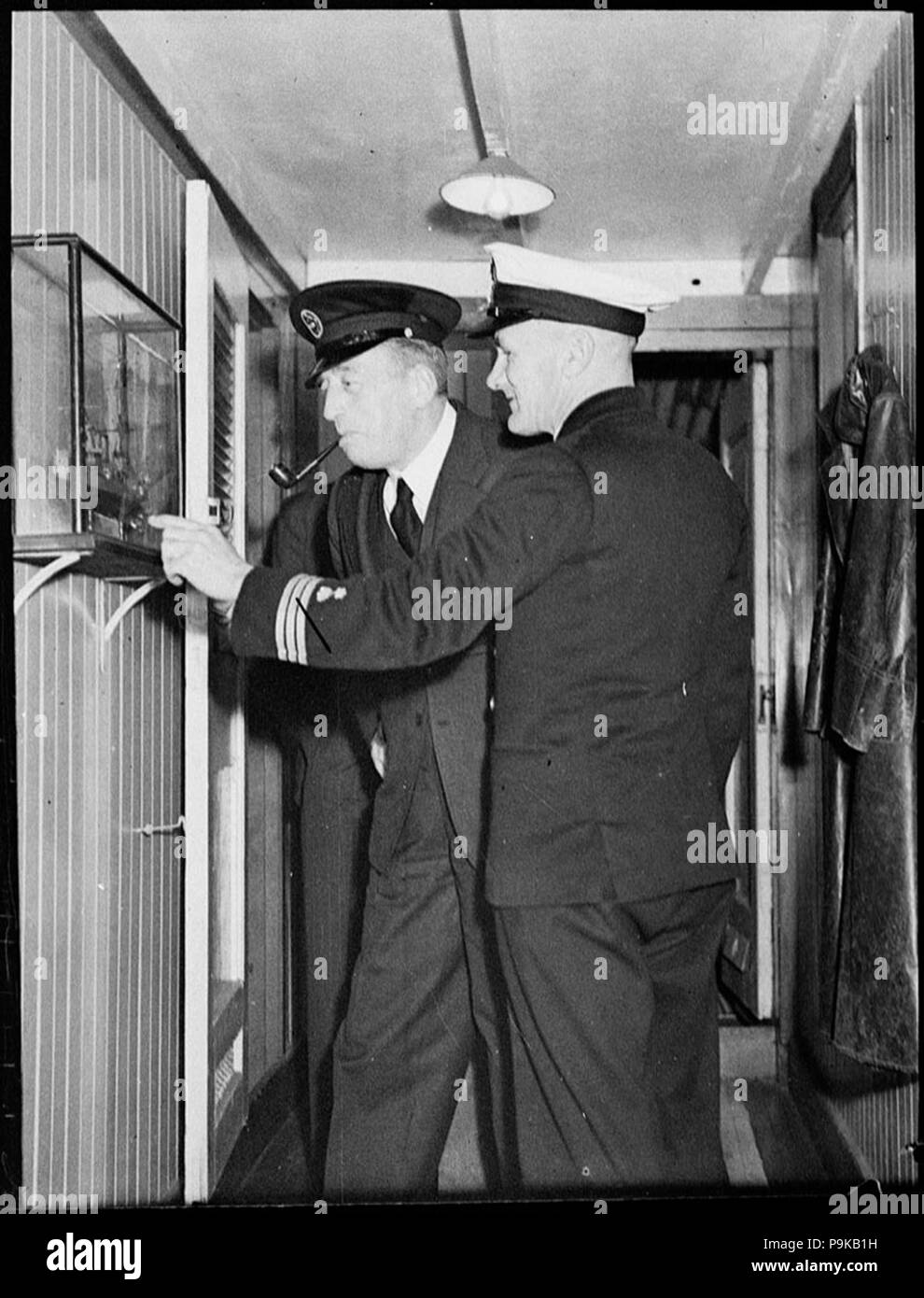 245 SLNSW 22384 Navy League cadetti a Sydney deposito di formazione presi per il signor Len Forsythe Foto Stock