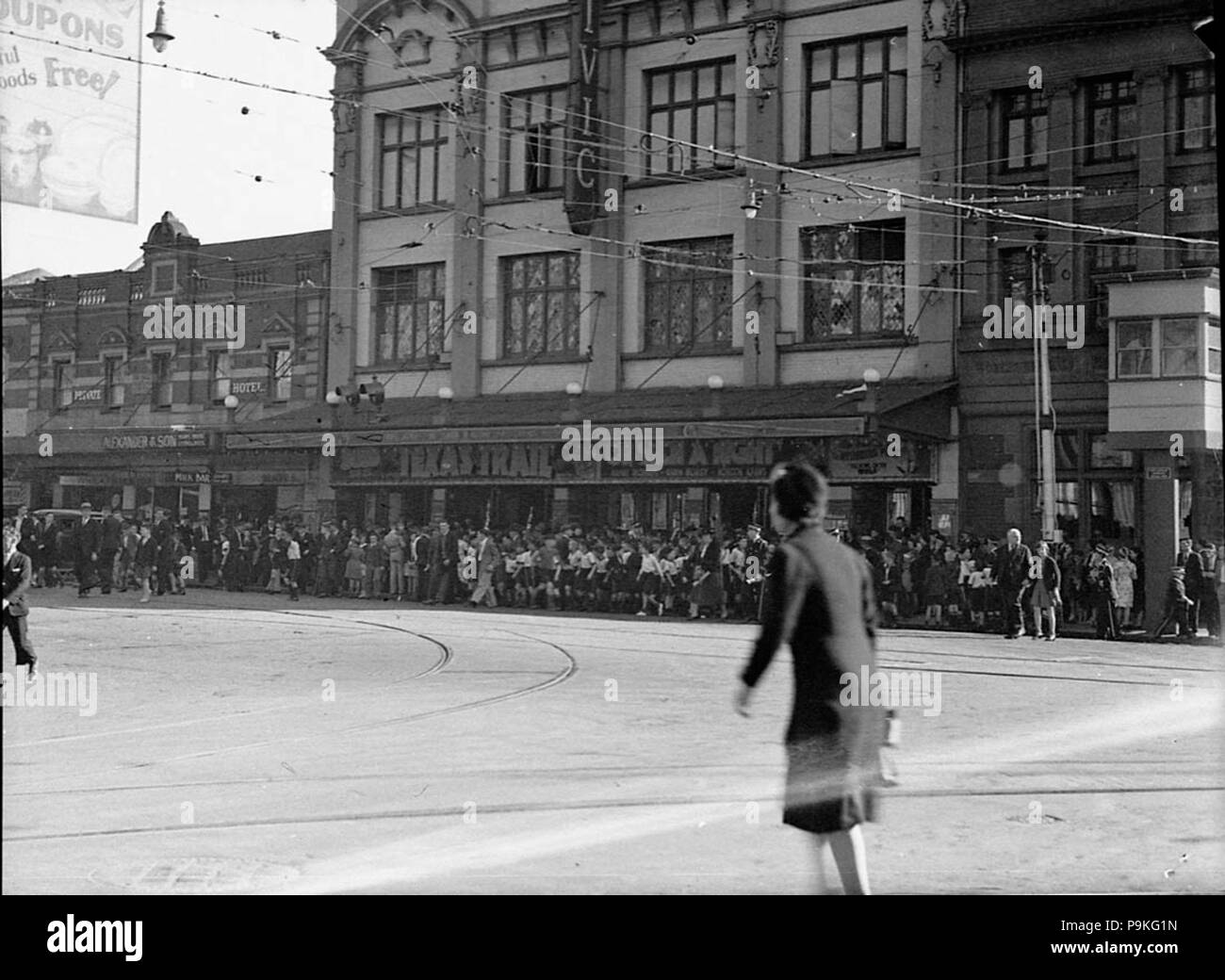 247 23531 SLNSW Civic Theater coda presi per la Columbia Pictures Ltd Foto Stock