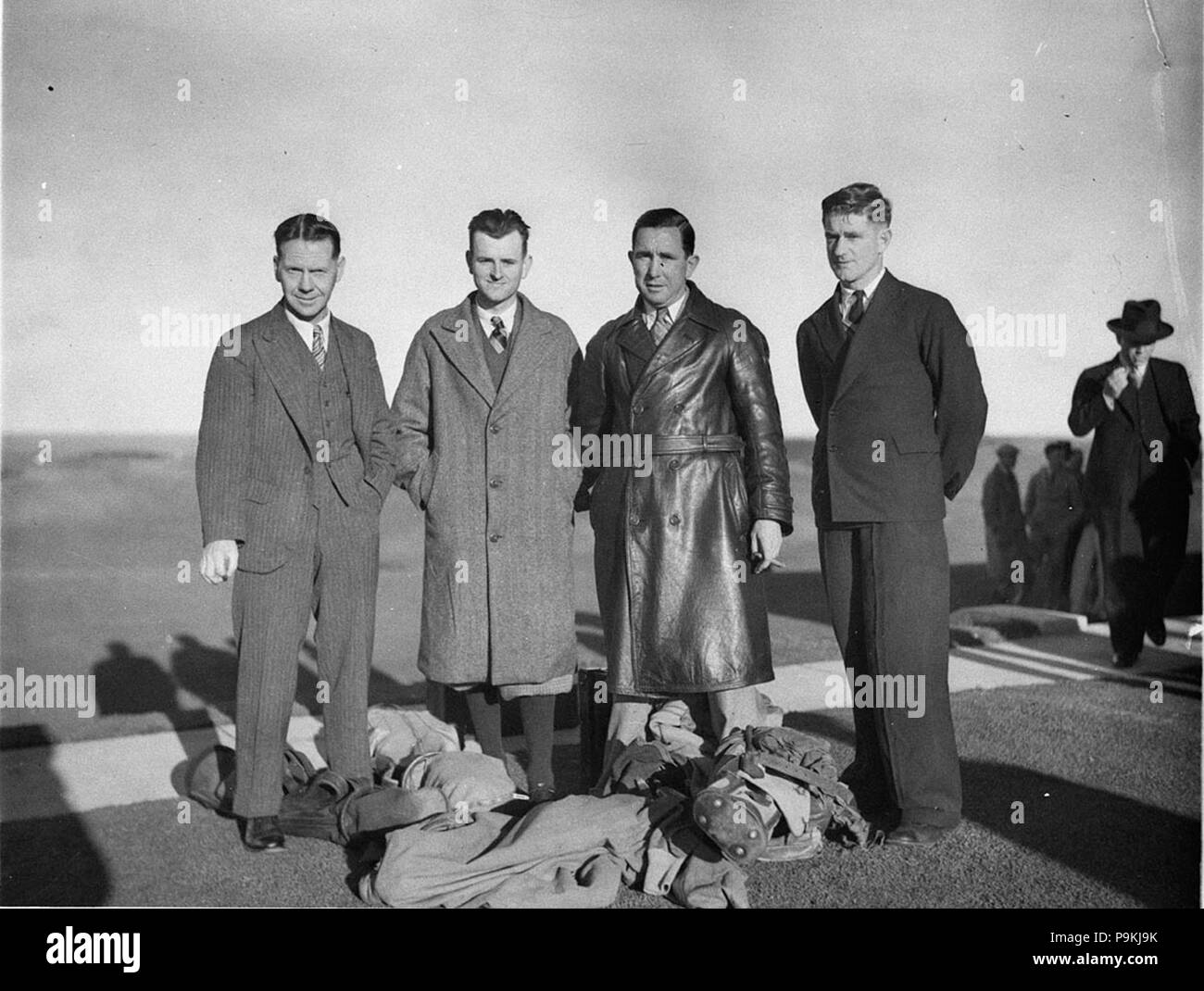 275 SLNSW 7182 Professional Golfers arrivare a competere in Slazengers Cup presso il Club australiano Kensington Foto Stock