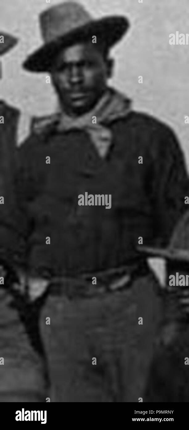 . Augusto Walley (riga superiore, secondo da destra, con la bandana intorno al suo collo), un ex schiavo da Bond Avenue in Reisterstown, MD, si è guadagnato la medaglia d'onore. Egli era un Buffalo Soldier del nono e decimo reggimenti di cavalleria. Questa foto circa 1898. circa 1898 168 AugustusWalley1 Foto Stock