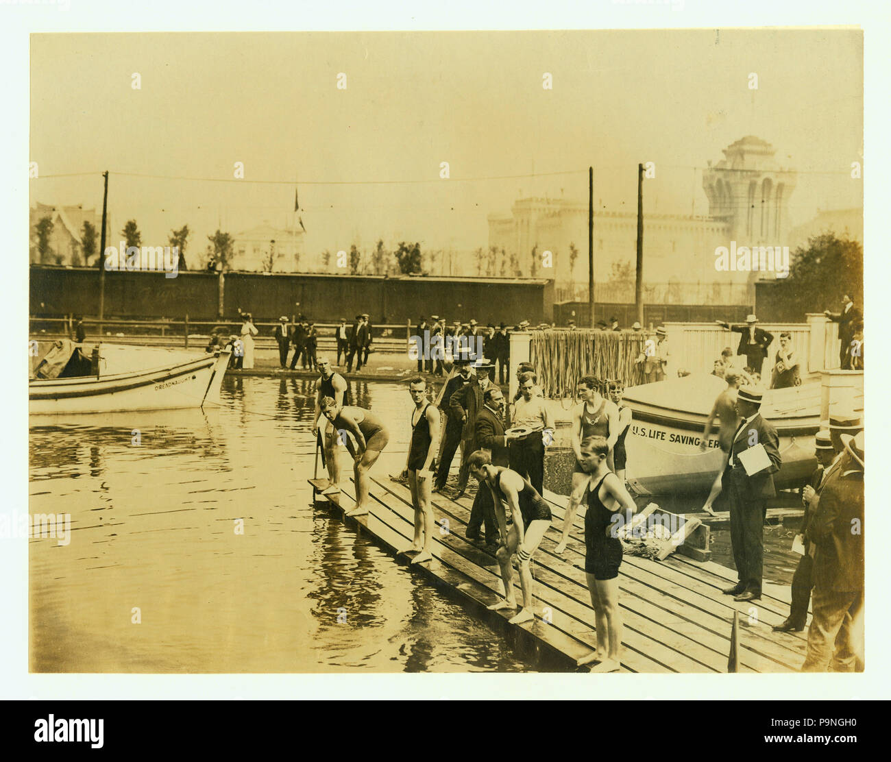 Olimpiadi: primo calore dei cinquanta yard nuoto campionati olimpici. Fotografia 1904 Missouri Storia Museo di Fotografia e di raccolta di stampa. n15964 26 Olimpiadi 1904- primo calore dei cinquanta yard nuoto campionati olimpici Foto Stock