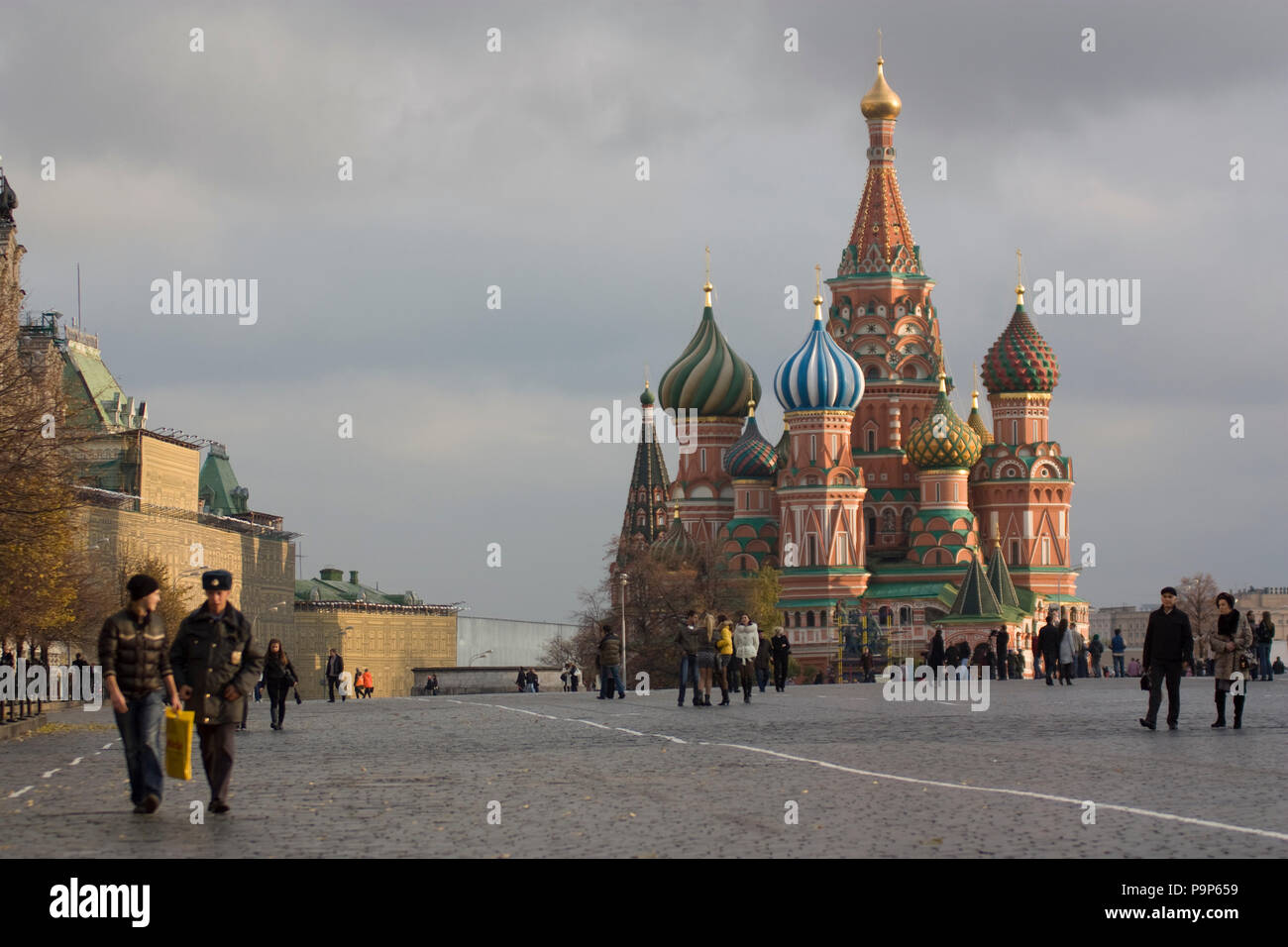 Cattedrale di San Basilio nella Piazza Rossa Mosca Russia in autunno Foto Stock