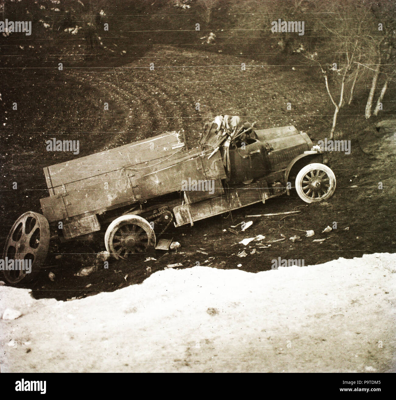 340 veicolo commerciale, ruota di scorta, trasmissione a catena, la prima guerra mondiale Fortepan 86118 Foto Stock