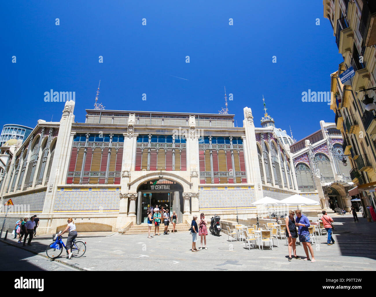 Mercado Central o Mercat Central è un mercato pubblico situato nella zona centrale di Valencia, Spagna, e di un primo esempio di Valencian Art Nouveau Foto Stock