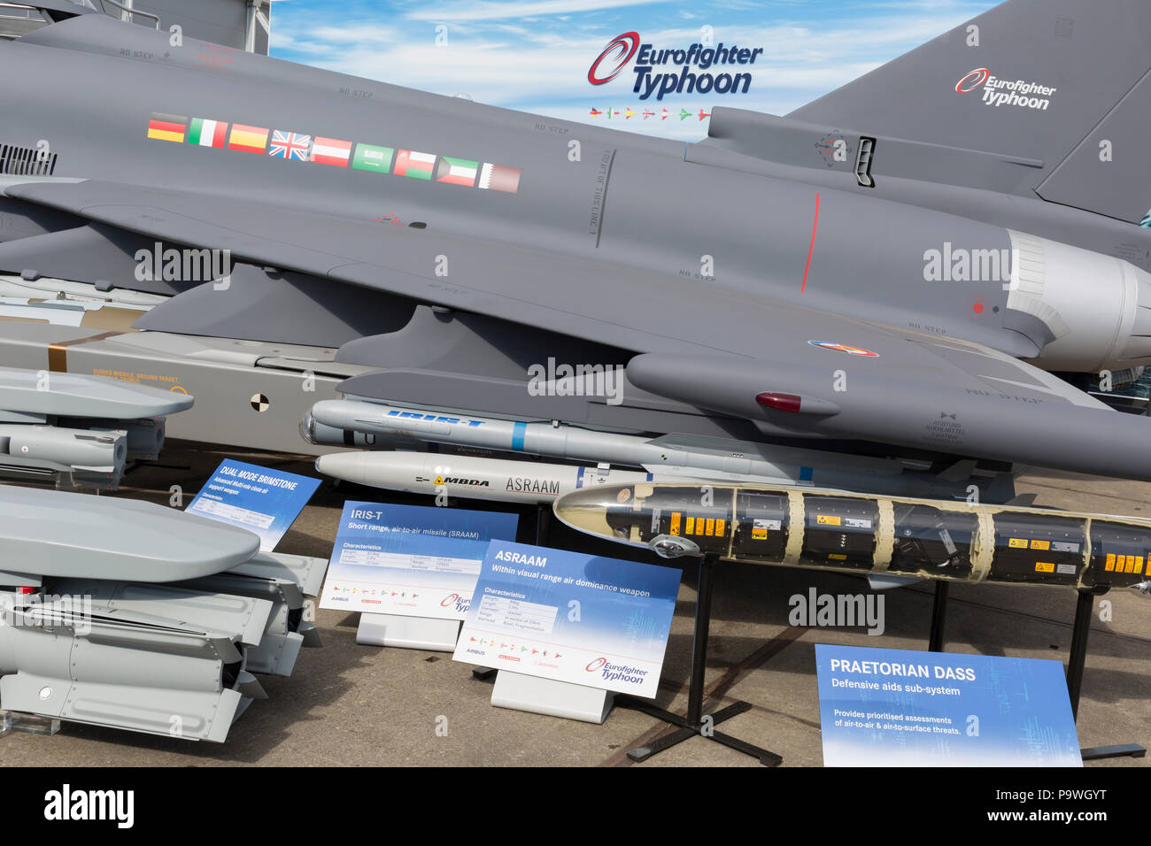 Sistemi di missili per il BAE Systems Typhoon all'Airshow di Farnborough, il 16 luglio 2018, a Farnborough, Inghilterra. Foto Stock