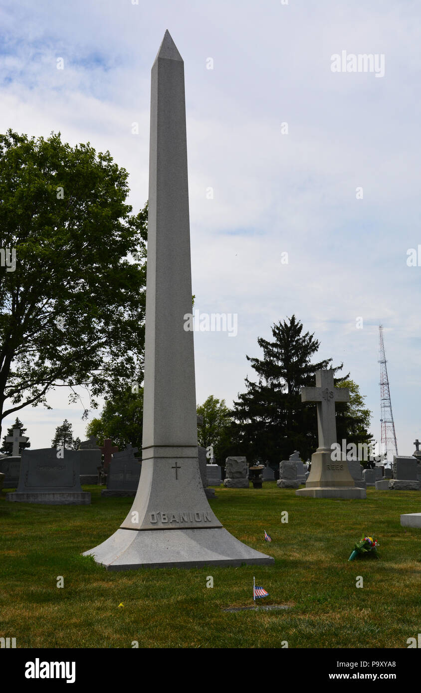 L'O'Banion famiglia marcatore sul Monte Carmelo nel Cimitero Suburbano, collinare dove Dean (Dion) O'Banion e i membri della sua famiglia sono sepolti. Foto Stock