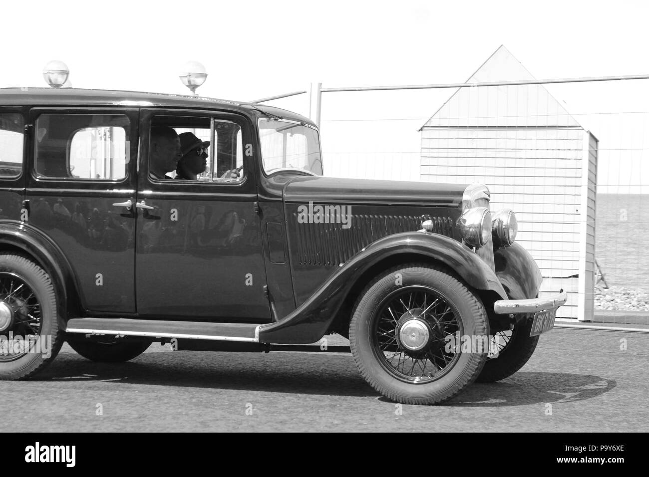 Direttore Andy Goddard e Eddie Izzard riprese sei minuti a mezzanotte sul lungomare di Llandudno, Galles Foto Stock