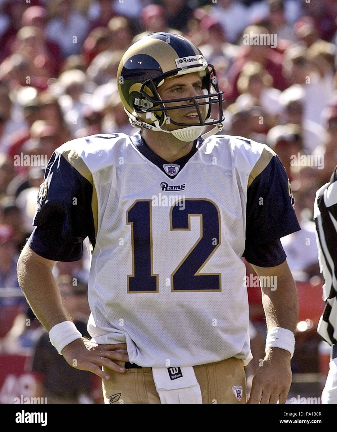 San Francisco, California, Stati Uniti d'America. 6 Ottobre, 2002. Louis Rams quarterback Jamie Martin (12) Domenica, 6 ottobre 2002, a San Francisco, California. Il 49ers sconfitto i montoni 37-13. Credito: Al di Golub/ZUMA filo/Alamy Live News Foto Stock