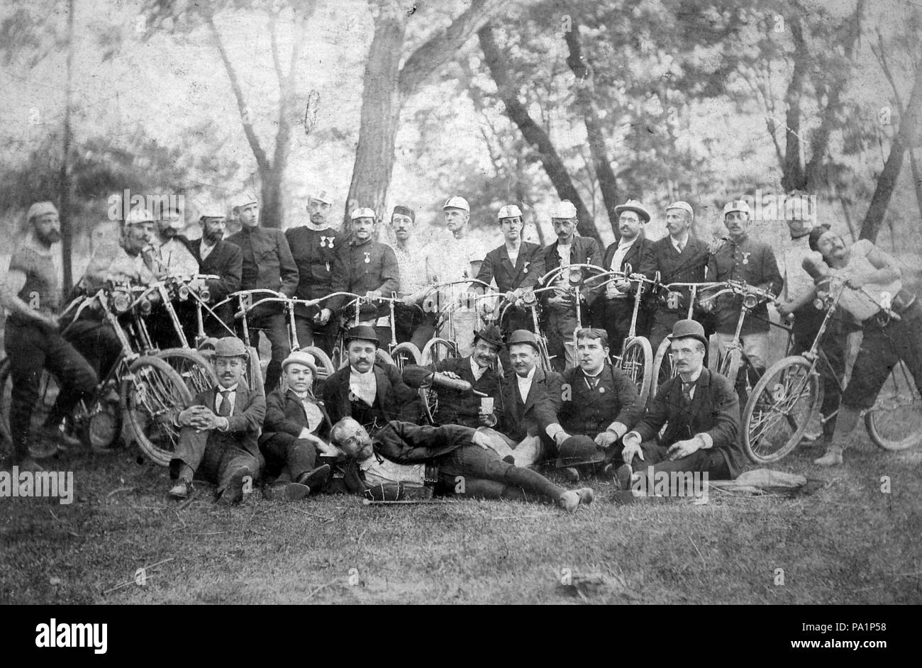 201 Bicicletta, tableau, cappello, medaglia Fortepan 12461 Foto Stock