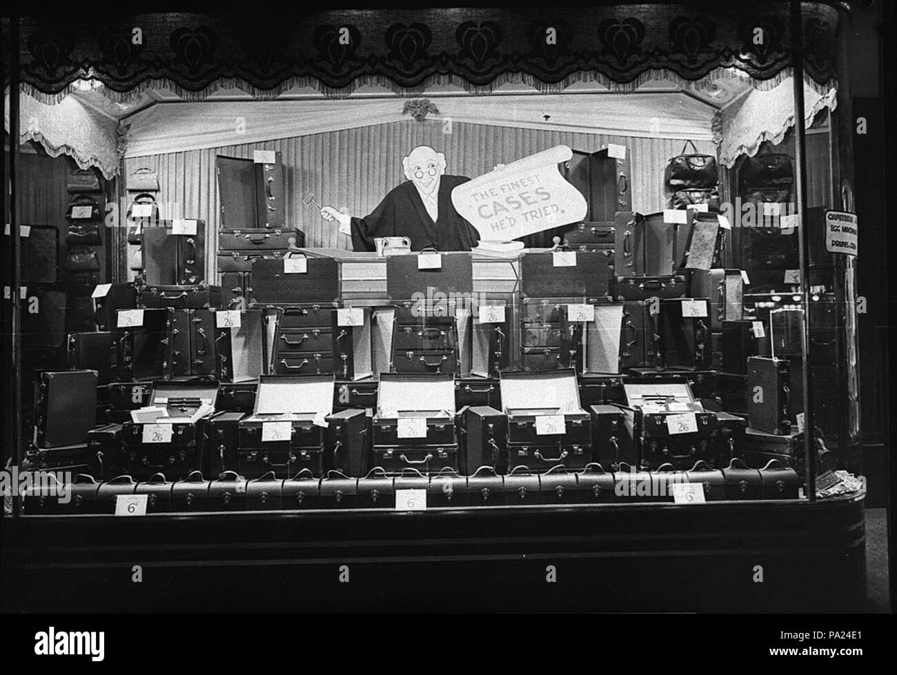 251 27083 SLNSW graticcio merci viaggio finestra di Coles Foto Stock