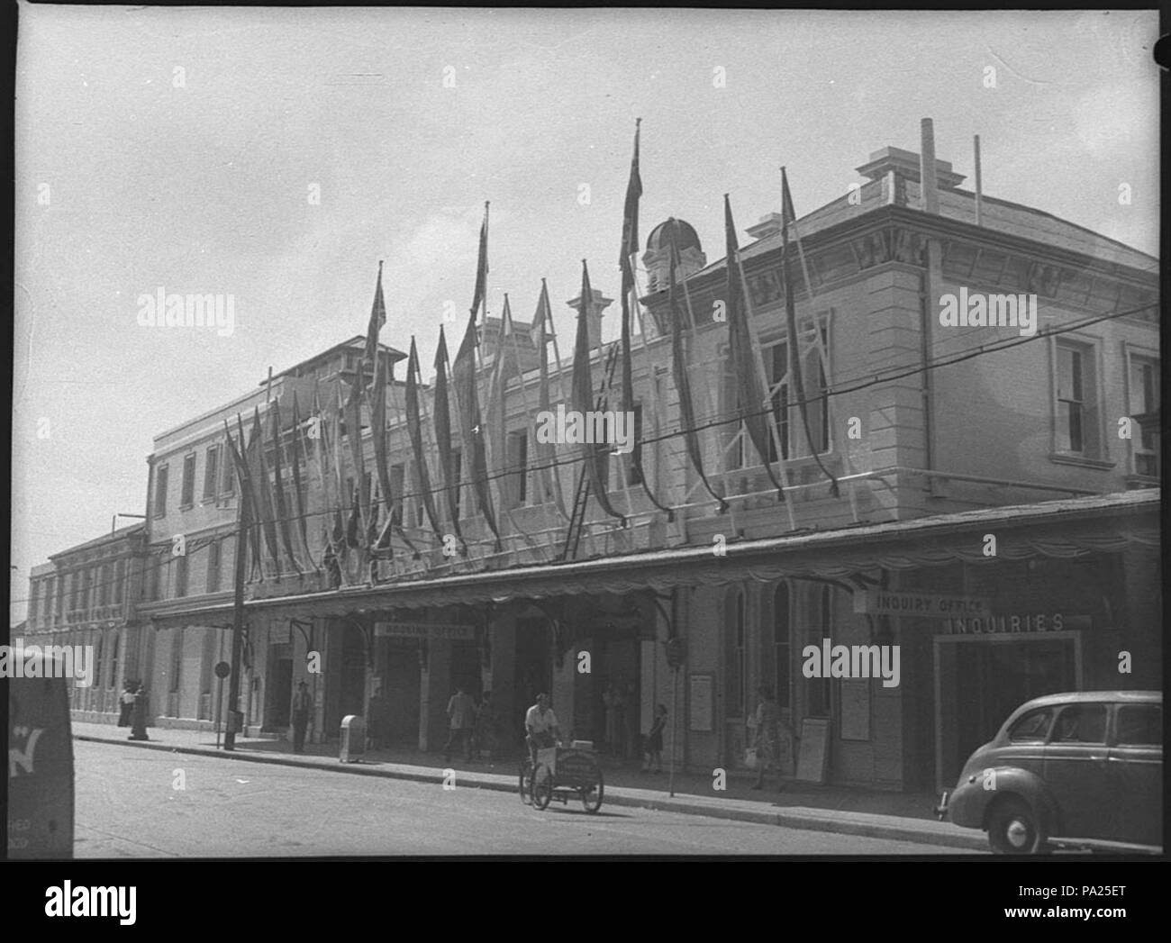257 32030 SLNSW Royal visita della Regina Elisabetta II a Newcastle Foto Stock