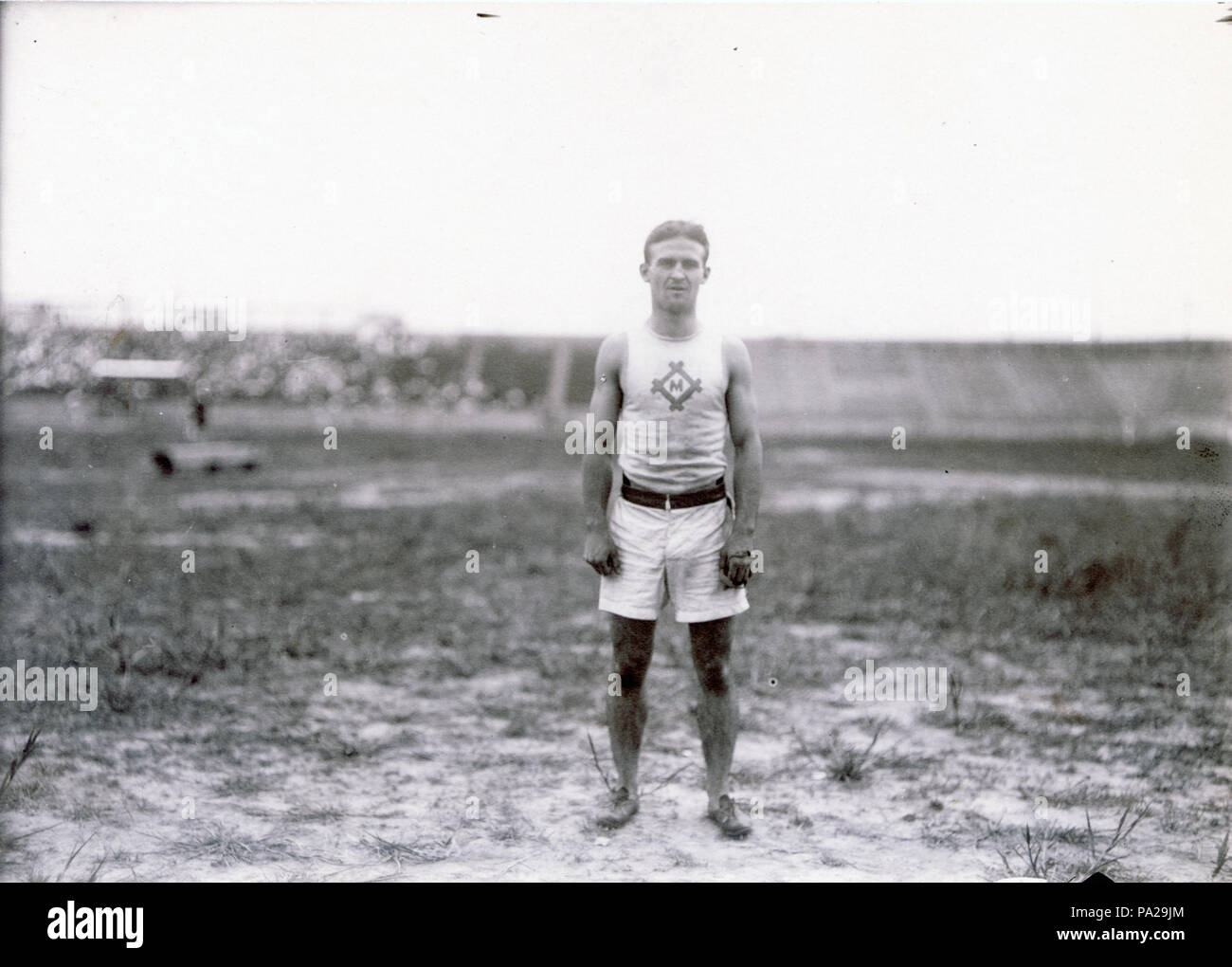 148 Archie Hahn del Milwaukee Athletic Club, vincitore della 60, 100 e 200 metri di eventi di corsa al 1904 Olimpiadi Foto Stock