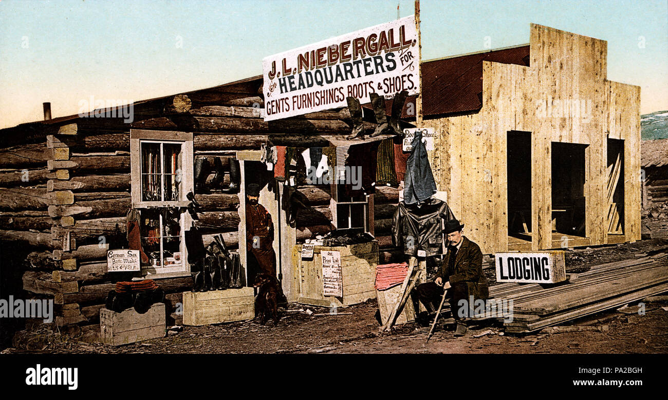 . J.L. Niebergall, sede per arredi gents stivali e scarpe. 1 photomechanical print : photochrom, colore. Tra il 1898 e il 1905 86 un pioniere merchant, Colorado, 1902 Foto Stock