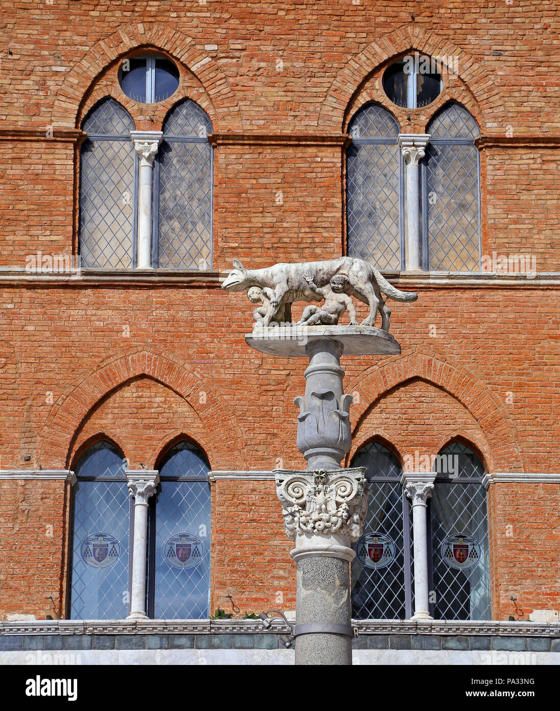 Cattedrale di Siena (Dettagli) è un borgo medievale Foto Stock