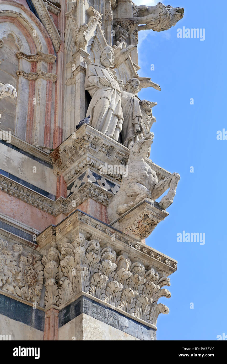 Cattedrale di Siena (Dettagli) è un borgo medievale Foto Stock