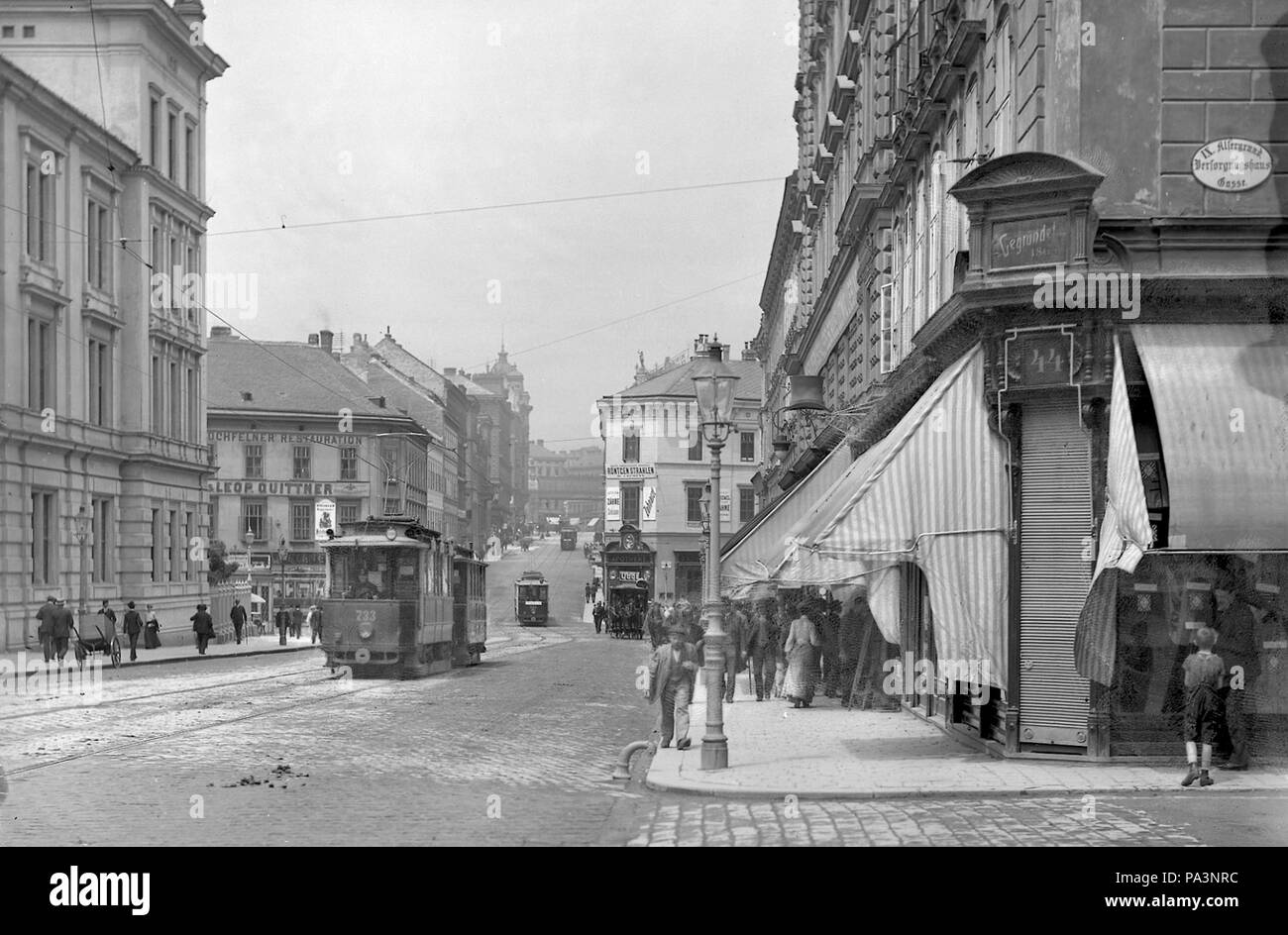 Währingerstraße, tipo G 733 und p, etwa um 1906 333 Währinger Straße 1906 Foto Stock