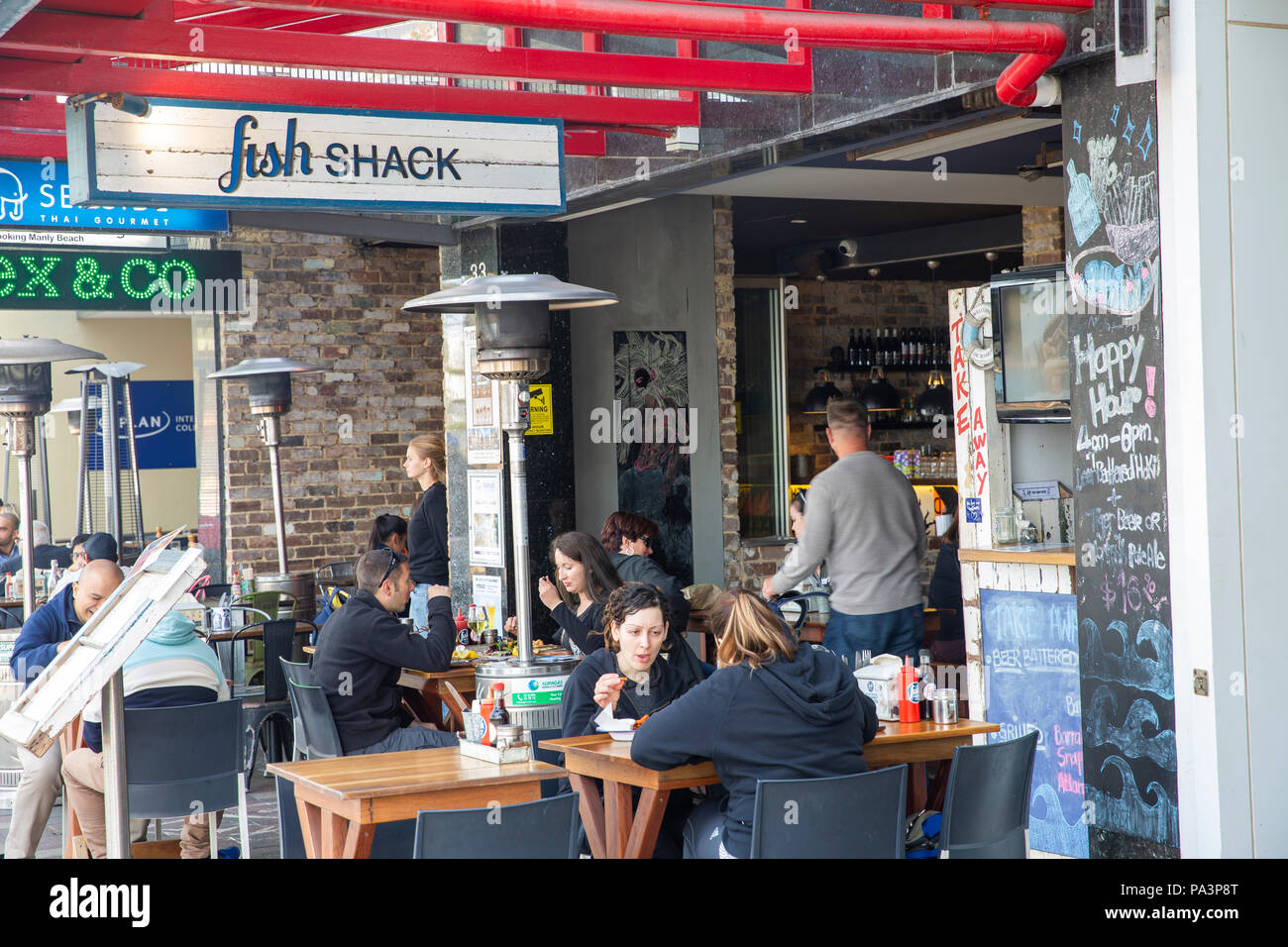 Ristoranti e bar nella spiaggia di Manly, Sydney, Australia Foto Stock