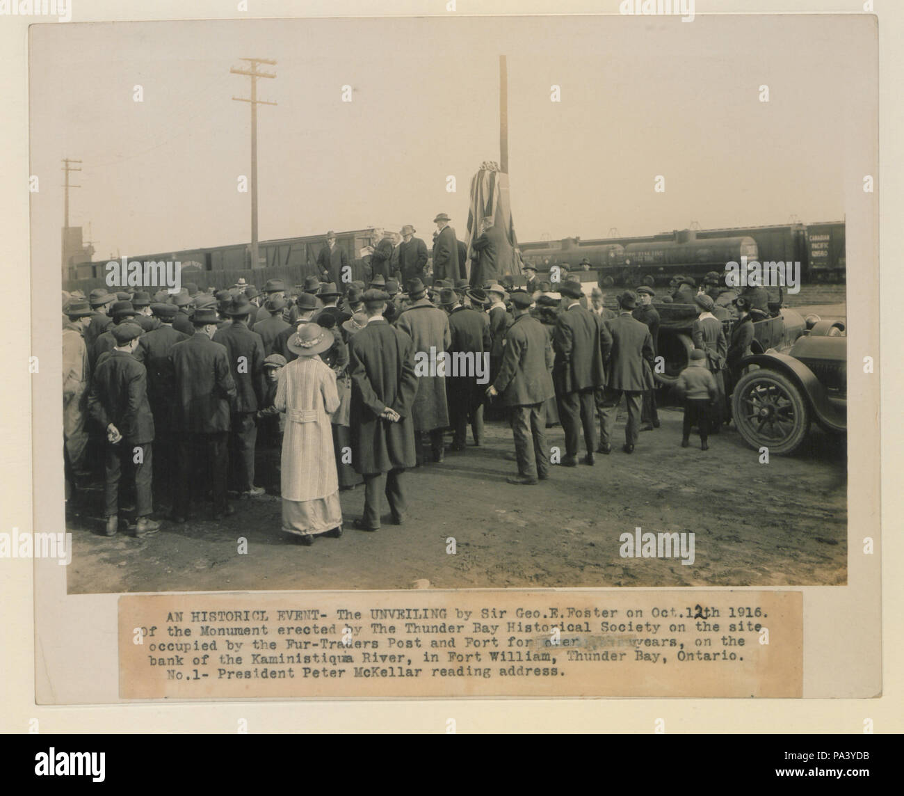 127 un evento storico n. 1, presidente Peter McKellar indirizzo di lettura (HS85-10-32133) originale Foto Stock