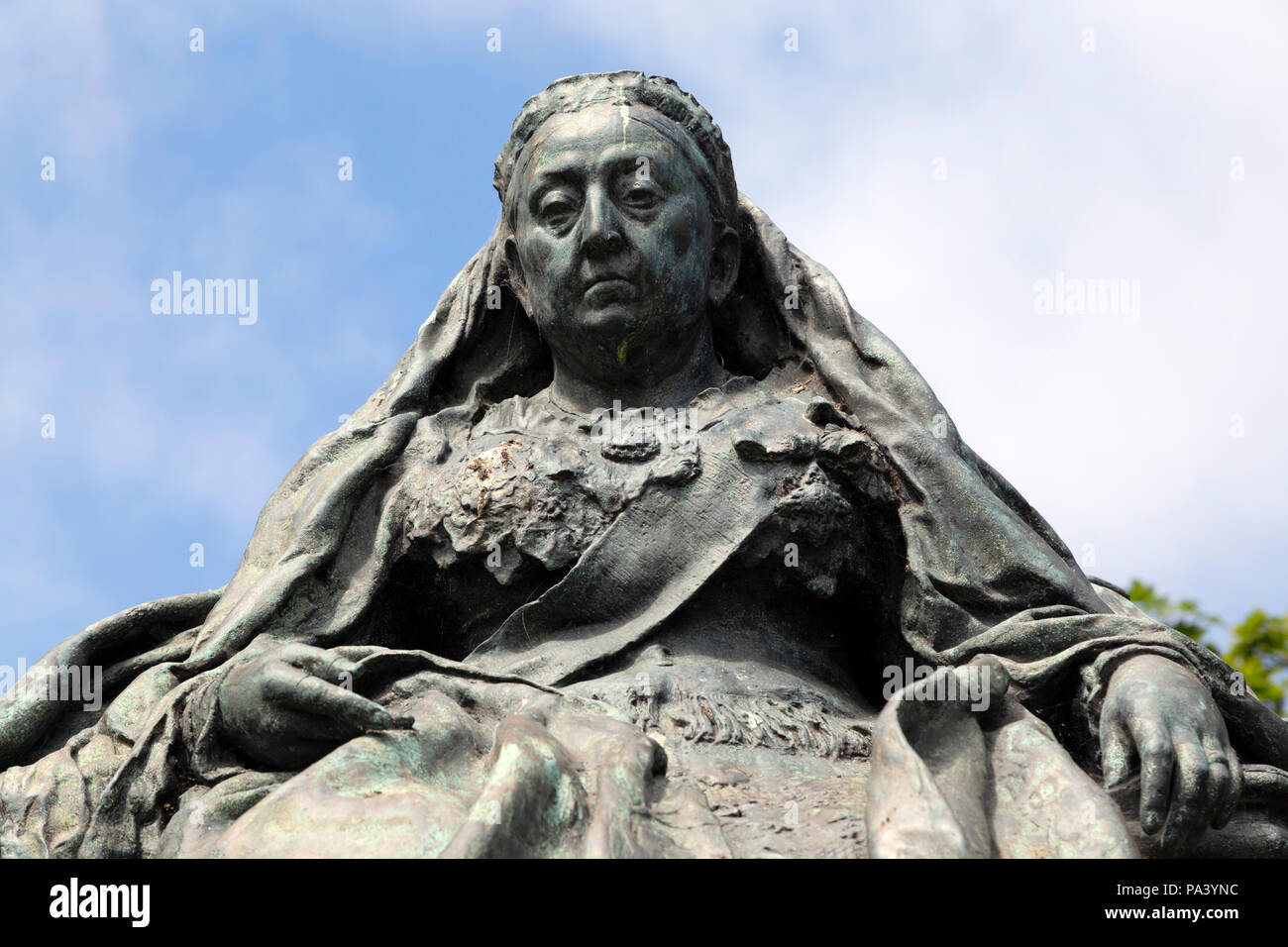 La regina Victoria statua di Tynemouth in Inghilterra. La regina Victoria regnò dal 1837 al 1901. Foto Stock