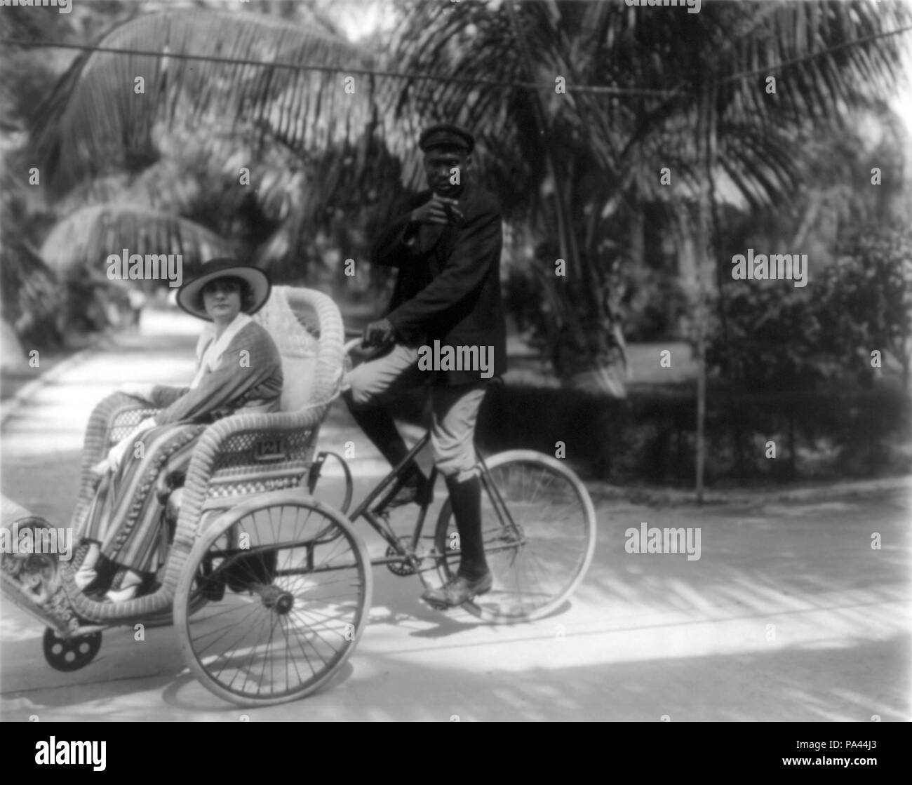 204 Billie Burke in Gloria il romance - equitazione in portantina cph.3b03342 Foto Stock