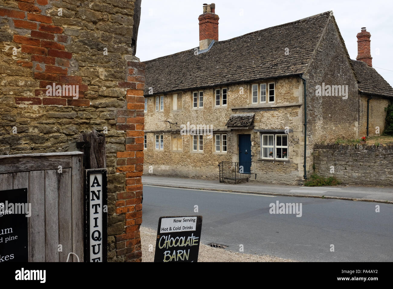Edifici del villaggio di Lacock nel Wiltshire, Inghilterra. Foto Stock